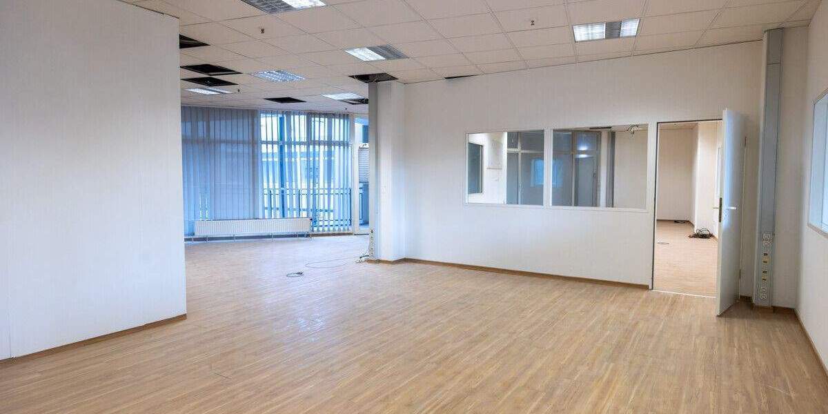 Gewerbeobjekt Delmenhorst Mitte - 5 Zimmer, 250 m&sup2;, 2.375&euro; | Angebot:24581317