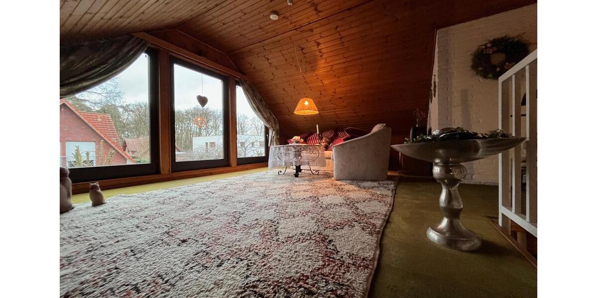 Einfamilienhaus Hude (Oldenburg) - 6 Zimmer, 206 m&sup2;, 549.000&euro; | Angebot:27081609