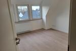 Dachgeschoßwohnung Bremen Hemelingen - 4 Zimmer, 97 m&sup2;, 1.400&euro; | Angebot:25109213