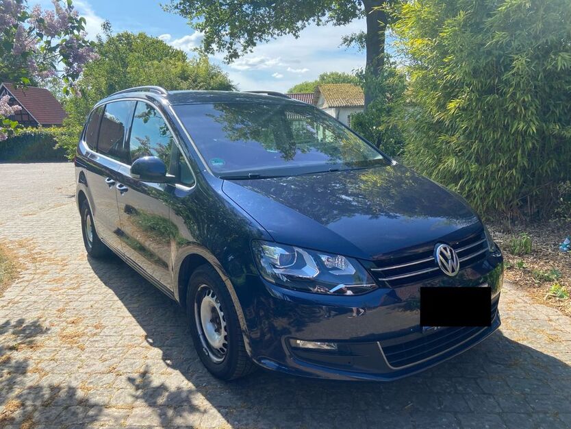 VW Sharan 284.000 km 7.690 € Otterstedt 28870