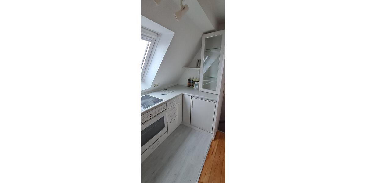 Dachgeschoßwohnung Bremen Schwachhausen - 2 Zimmer, 50 m&sup2;, 160.000&euro; | Angebot:25117810