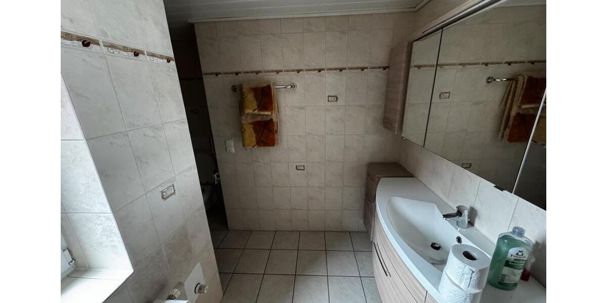 Mehrfamilienhaus, Wohnhaus Syke - 10 Zimmer, 270 m&sup2;, 2.500&euro; | Angebot:24975204