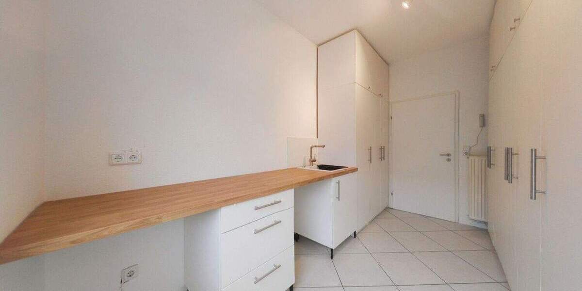 Etagenwohnung Delmenhorst Mitte - 3 Zimmer, 100 m&sup2;, 295.000&euro; | Angebot:25733827