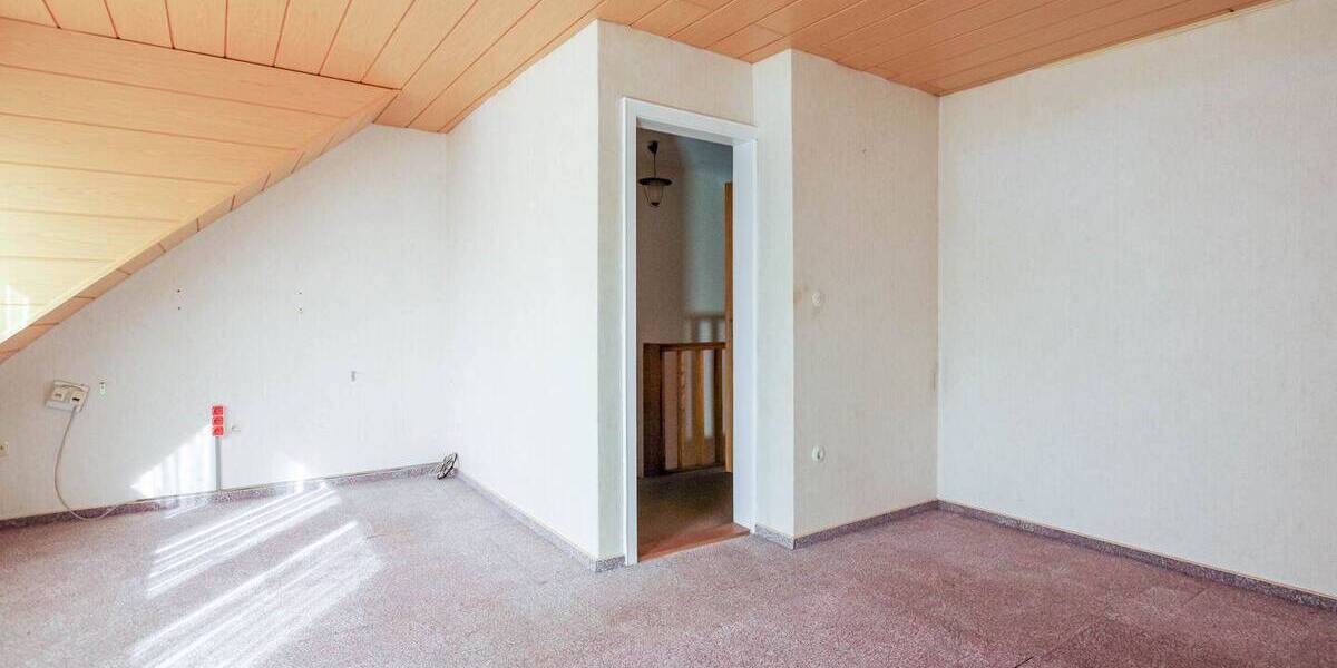 Reihenmittelhaus Bremen Tenever - 6 Zimmer, 110 m&sup2;, 275.000&euro; | Angebot:26188479