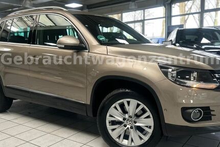 VW Tiguan 128.200 km 14.990 &euro; Bremen 28207