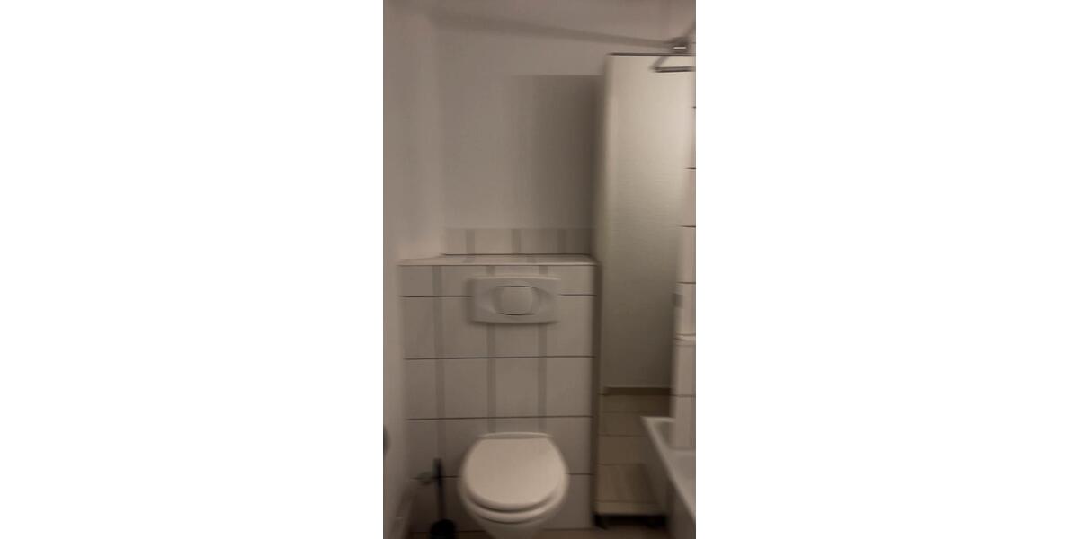 Dachgeschoßwohnung Bremen Walle - 1 Zimmer, 40 m&sup2;, 435&euro; | Angebot:26634368