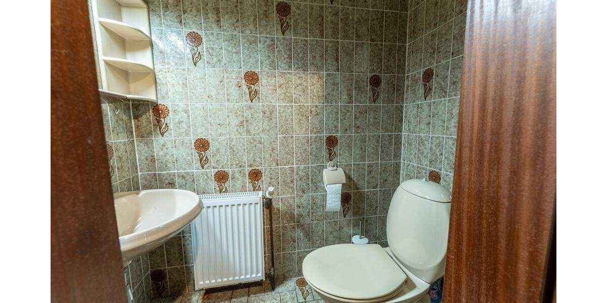 Einfamilienhaus Bremen / Oberneuland Oberneuland - 8 Zimmer, 220 m&sup2;, 499.000&euro; | Angebot:24647809