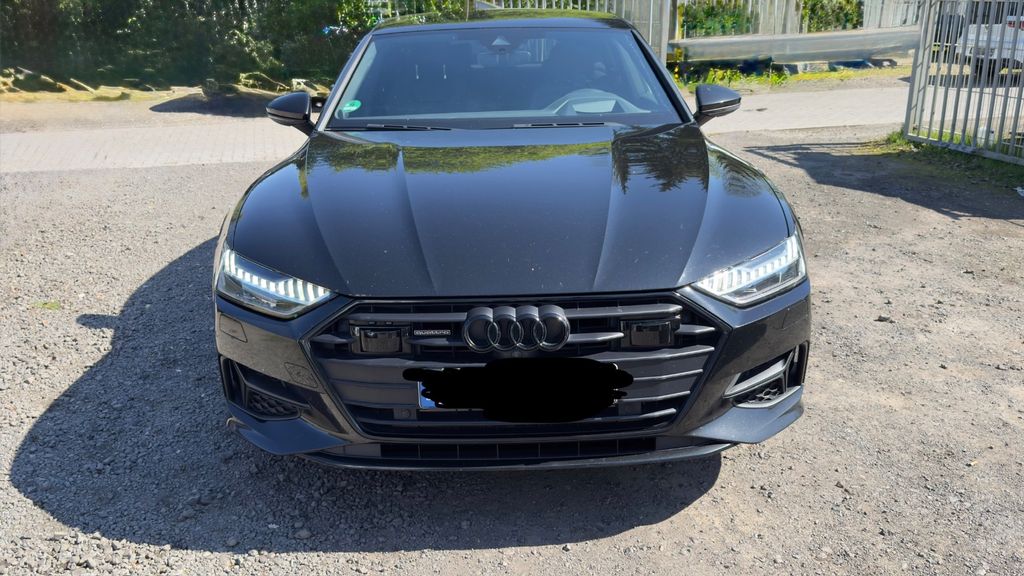 Audi A7 171.000 km 35.999 &euro; Bremen 28717