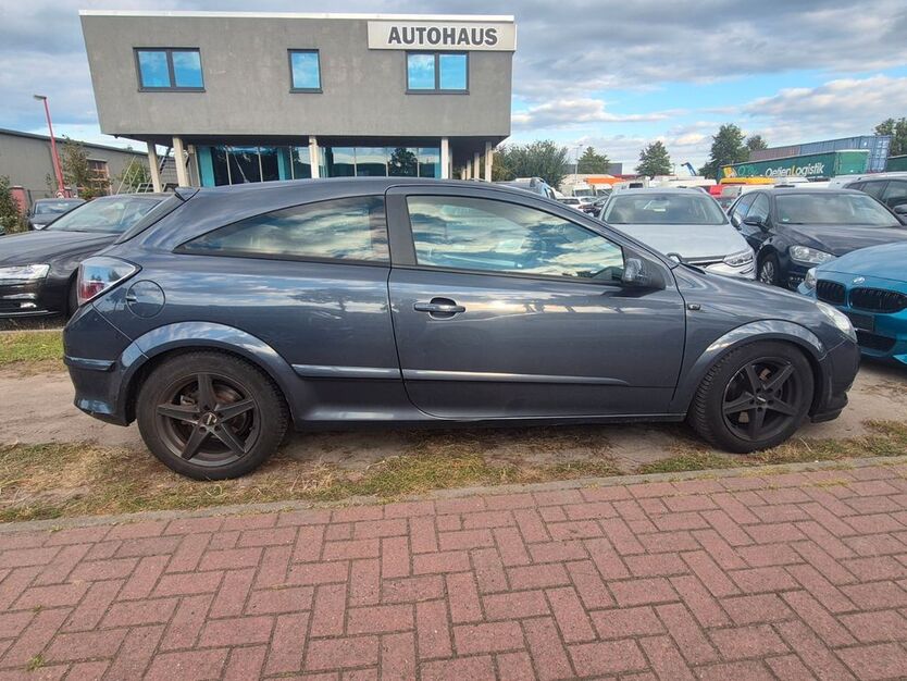 Opel Astra 247.125 km 2.999 € Achim 28832