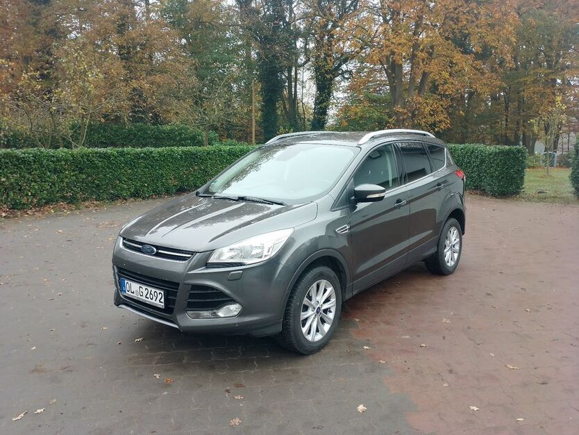 Ford Kuga 172.000 km 11.000 € Ganderkesee 27777