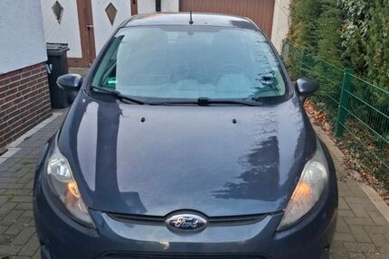 Ford Fiesta 162.953 km 2.800 &euro; Delmenhorst 27755