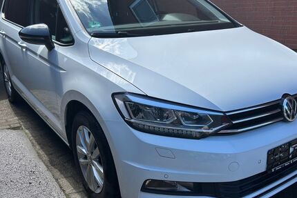 VW Touran 229.600 km 9.899 &euro; Syke 28857