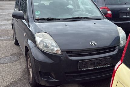 Daihatsu Sirion 240.000 km 999 &euro; Bremen 28201