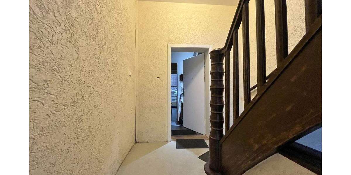 Etagenwohnung Bremen Neustadt - 3 Zimmer, 85 m&sup2;, 229.000&euro; | Angebot:25743578