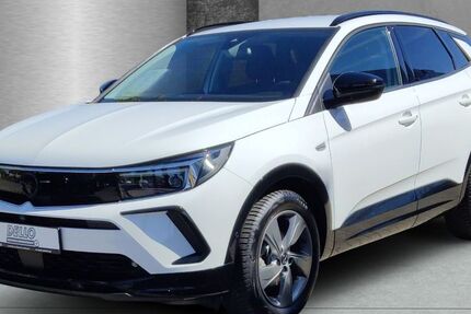 Opel Grandland (X) 10.170 km 21.950 &euro; Syke-Barrien 28857