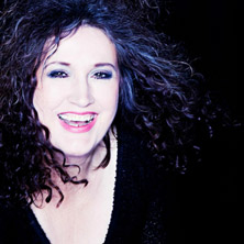 Anne Haigis - Rauchzart-Tour 06.03.2026 Pfarrscheune der Michaelskirche Neuenkirchen