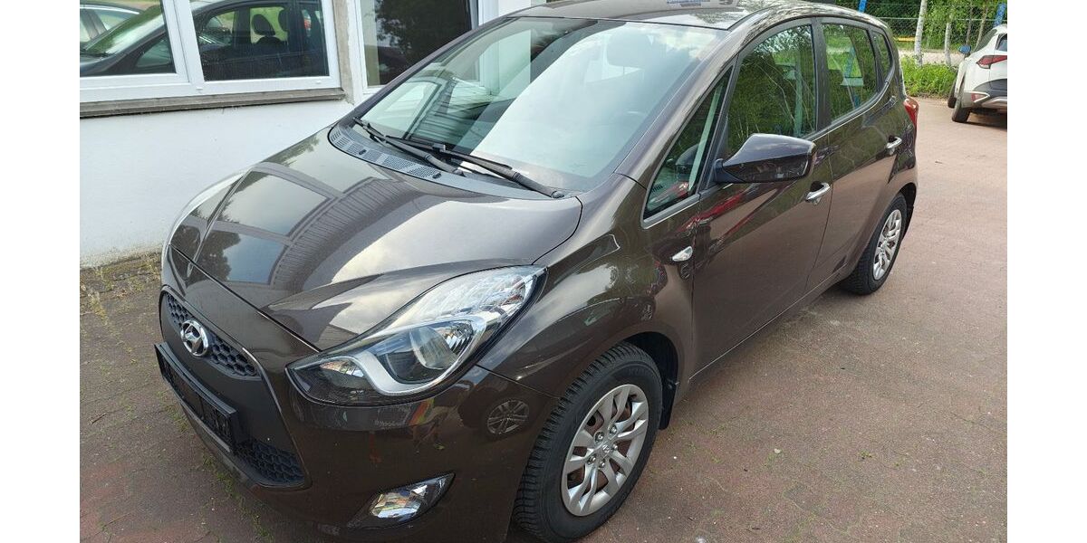Hyundai ix20 89.800 km 7.650 &euro; Hambergen 27729