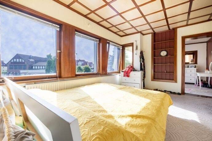 Mehrfamilienhaus, Wohnhaus Delmenhorst Mitte - 5 Zimmer, 123 m&sup2;, 325.000&euro; | Angebot:26891489