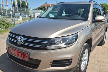 VW Tiguan 111.000 km 9.500 &euro; Bremen 28277