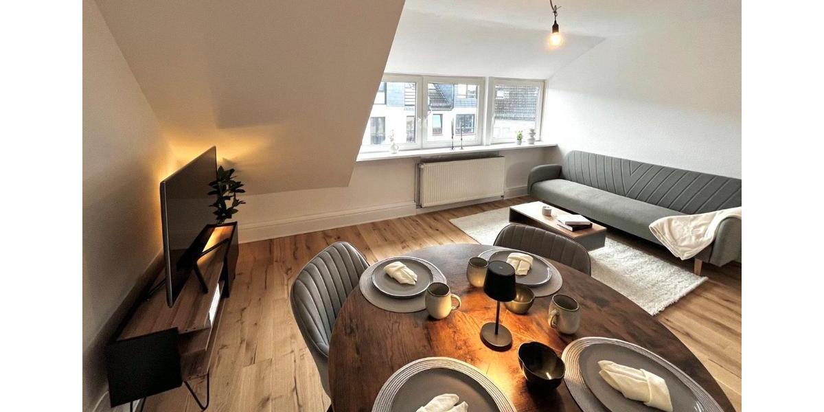 Dachgeschoßwohnung Bremen Hemelingen - 3 Zimmer, 55 m&sup2;, 1.200&euro; | Angebot:26634367