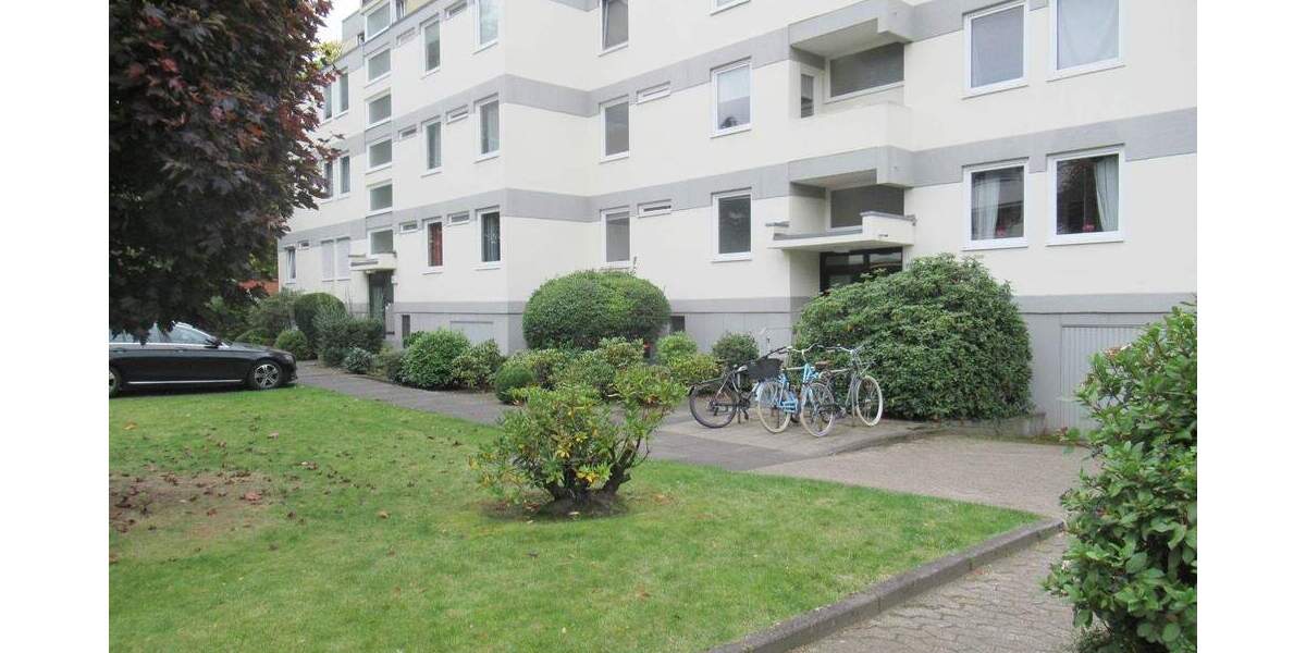ANGEBOT! Schwachhausen – 1a gepfl. 3 Zi.Whng mit großen Balkon und 2 Garagen 3 zimmer