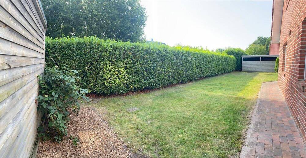 Privatstraße- gepflegtes Einfamilienhaus mit Doppelcarport 6 zimmer