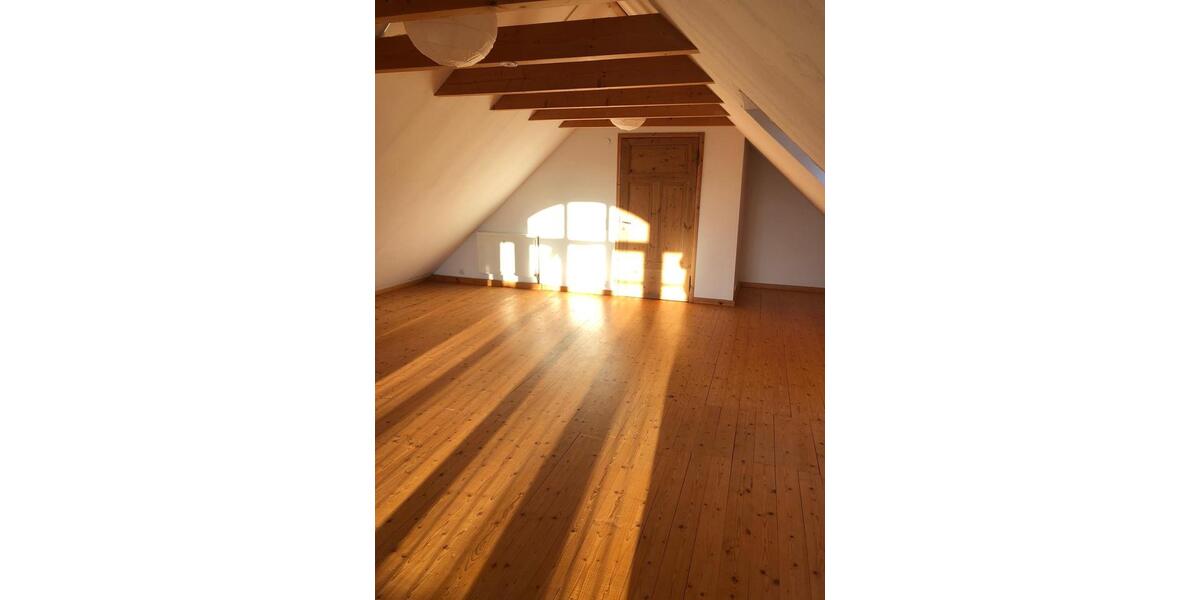 Dachgeschoßwohnung Tarmstedt - 2 Zimmer, 80 m&sup2;, 500&euro; | Angebot:24866405