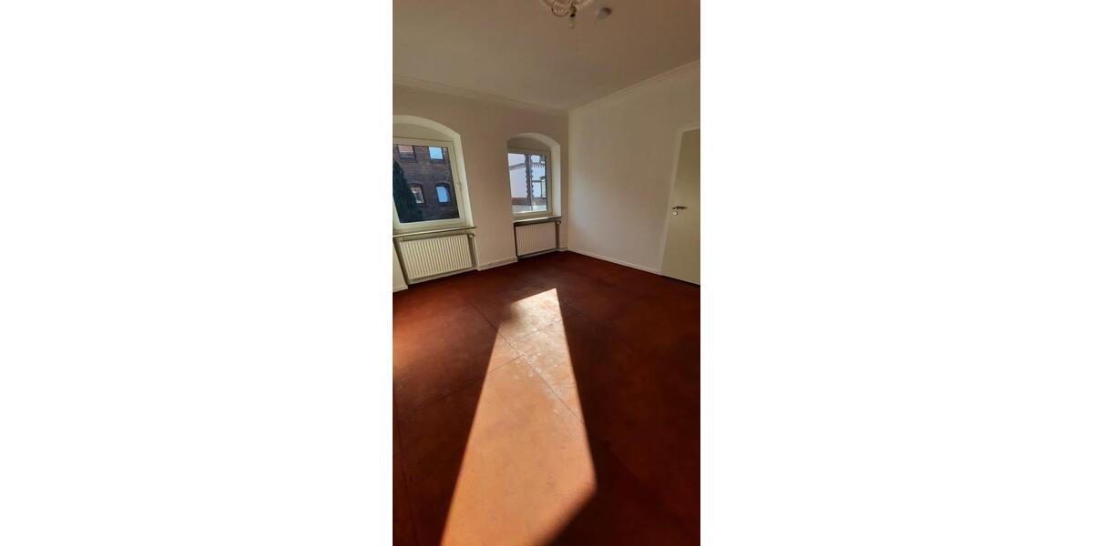 3-Zimmer-Wohnung im Erdgeschoss – frei 3 zimmer