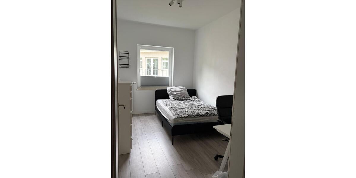 Erdgeschoßwohnung Bremen Neustadt - 3 Zimmer, 75 m&sup2;, 330&euro; | Angebot:26576055