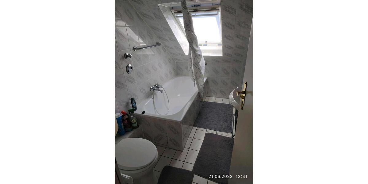 Dachgeschoßwohnung Ritterhude - 1 Zimmer, 45 m&sup2;, 450&euro; | Angebot:26221761