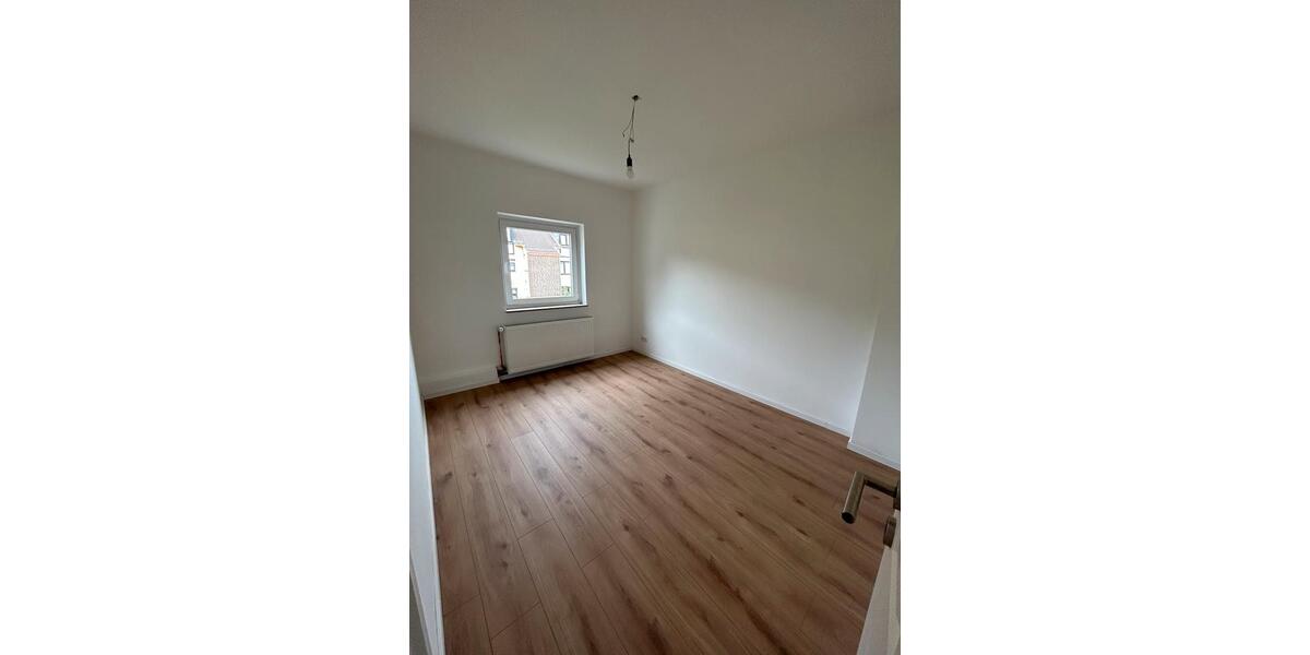 Erdgeschoßwohnung Bremen Hemelingen - 2 Zimmer, 60 m&sup2;, 500&euro; | Angebot:26398588