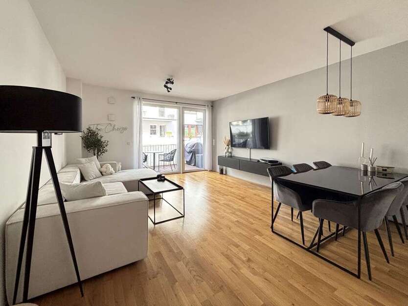 Wohnung zum Mieten in Bremen 1.150 € 92.01 m² 2 zimmer