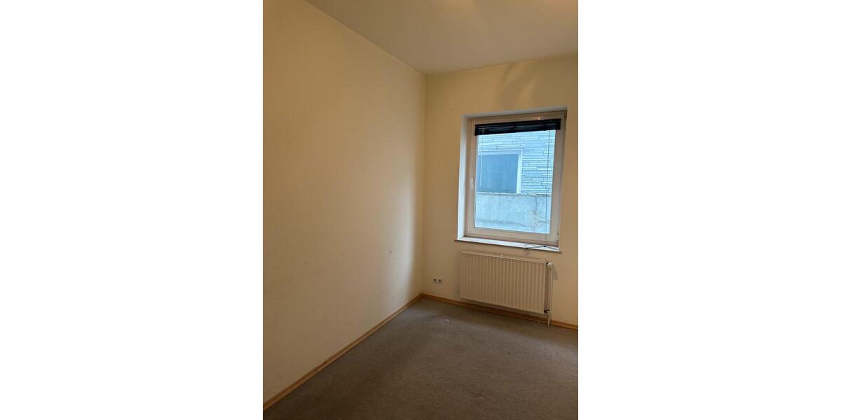 Erdgeschoßwohnung Bremen Häfen - 2 Zimmer, 35 m&sup2;, 400&euro; | Angebot:25821157