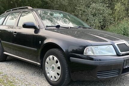 Skoda Octavia 181.000 km 2.990 € Bremen 28197