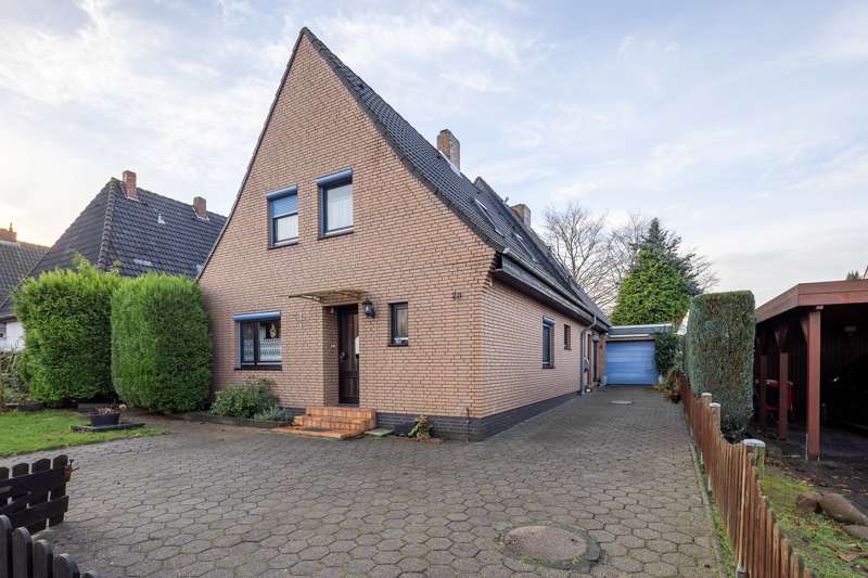 Haus zum Kaufen in Bremen 319.500 € 172 m²