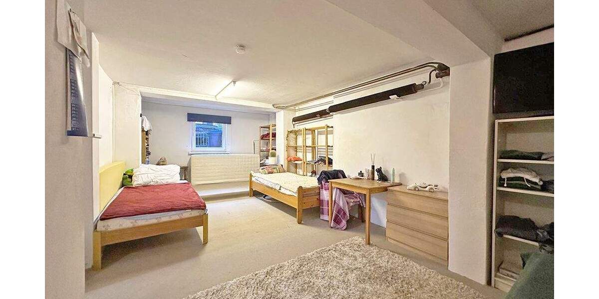 Mehrfamilienhaus, Wohnhaus Bremen Neustadt - 8 Zimmer, 295 m&sup2;, 549.000&euro; | Angebot:25742317