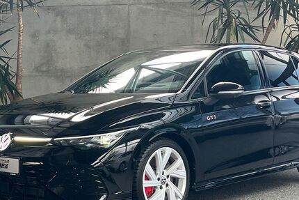 VW Golf 4.084 km 47.590 &euro; Bremen 28237