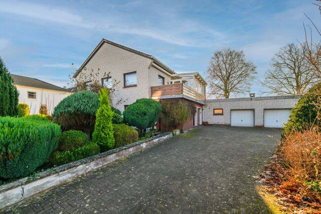 Mehrfamilienhaus, Wohnhaus Delmenhorst Bungerhof - 8 Zimmer, 250 m&sup2;, 489.000&euro; | Angebot:26930441