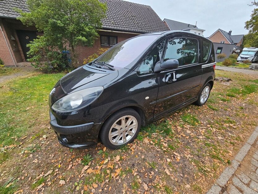 Peugeot 1007 121.810 km 599 € Lilienthal 28865