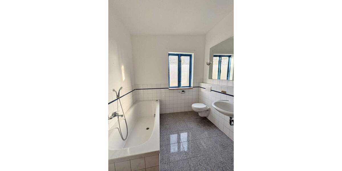 Mehrfamilienhaus, Wohnhaus Hude (Oldenburg) / Altmoorhausen Altmoorhausen - 3 Zimmer, 88 m&sup2;, 265.000&euro; | Angebot:24636158