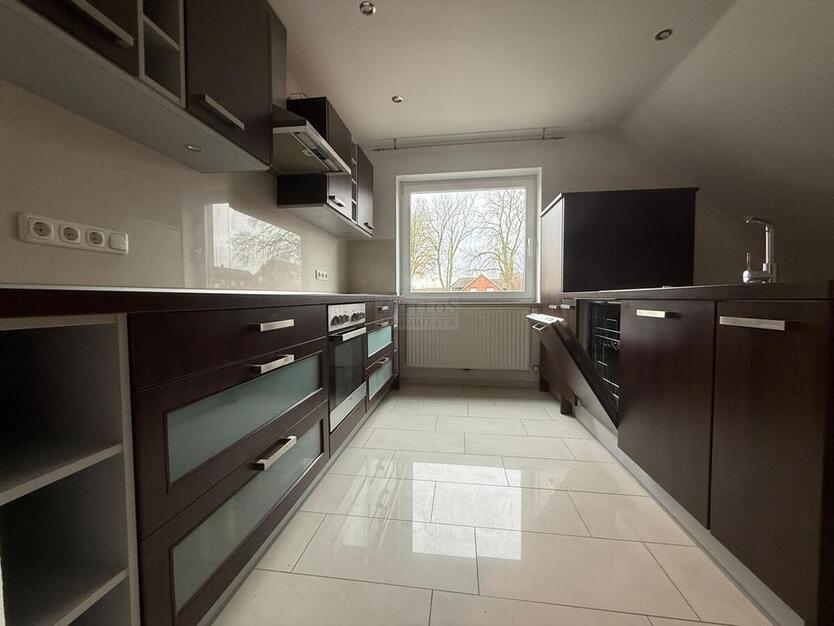 Charmante 1,5-Zimmer-Wohnung mit Badewanne & Dusche – ruhige Lage, separater Eingang 1 zimmer