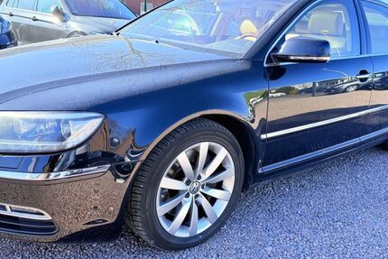 VW Phaeton 250.000 km 7.199 &euro; Delmenhorst 27755