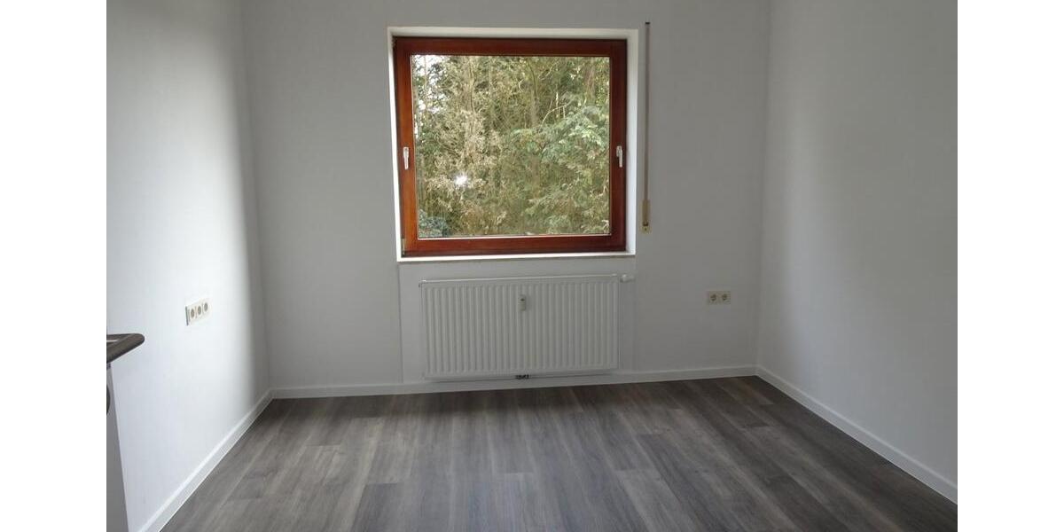 Etagenwohnung Bremen Burglesum - 4 Zimmer, 130 m&sup2;, 920&euro; | Angebot:26270828