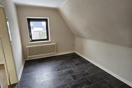 Wohnung Bremen Burglesum - 2 Zimmer, 75 m&sup2;, 700&euro; | Angebot:25343460