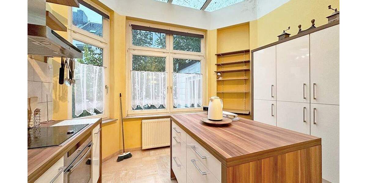 Mehrfamilienhaus, Wohnhaus Bremen Neustadt - 8 Zimmer, 295 m&sup2;, 549.000&euro; | Angebot:25742317