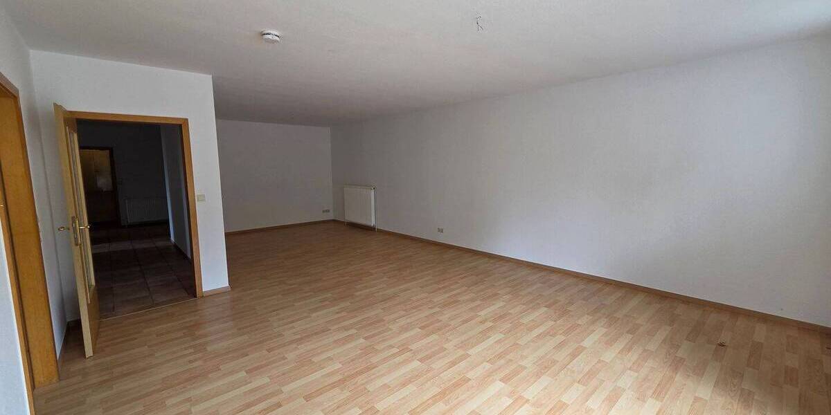 Etagenwohnung Hepstedt - 5 Zimmer, 133 m&sup2;, 925&euro; | Angebot:26672808