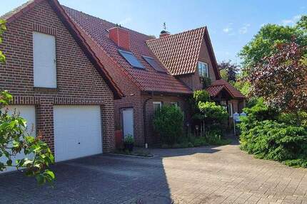 Großzügiges Zweifamilienhaus in ruhiger Lage in Ottersberg zu verkaufen 6 zimmer