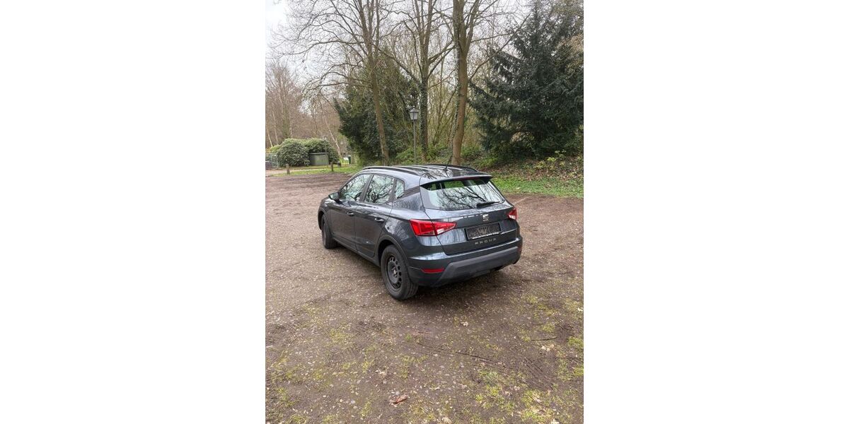 Seat Arona 134.000 km 9.100 &euro; Berne 27804