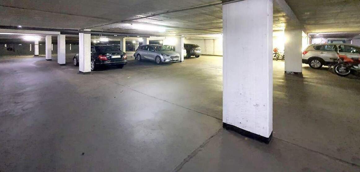 Vielseitig nutzbare Gewerbefläche in der Lesumer Heerstraße mit Schwimmbadnutzung. 6 zimmer