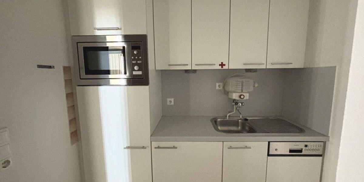 Gewerbeobjekt Stuhr Brinkum - 7 Zimmer, 150 m&sup2;, 285.000&euro; | Angebot:24311198